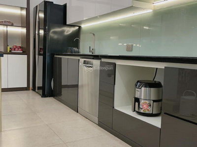 The Nine, Vietnam  The Nine, Vietnam