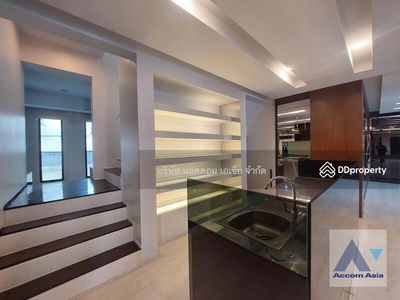 3 BR-House in Bangkok (55091), Bangkok, Thailand 3 BR-House in Bangkok (55091), Bangkok, Thailand