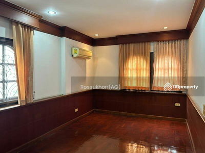 Rangsiya Sukhumvit 103, Bangkok, Thailand Rangsiya Sukhumvit 103, Bangkok, Thailand