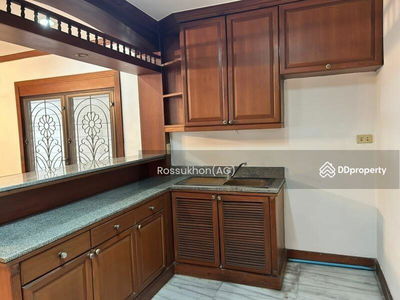 Rangsiya Sukhumvit 103, Bangkok, Thailand Rangsiya Sukhumvit 103, Bangkok, Thailand