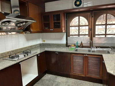 Rangsiya Sukhumvit 103, Bangkok, Thailand Rangsiya Sukhumvit 103, Bangkok, Thailand