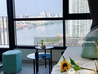 Acadamia Grand Tower, Bangkok, Thailand Acadamia Grand Tower, Bangkok, Thailand