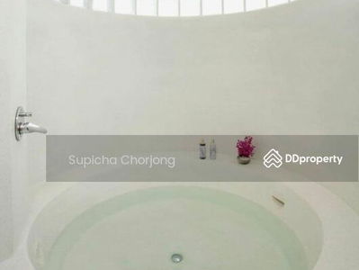 Ekamai Gardens, Bangkok, Thailand Ekamai Gardens, Bangkok, Thailand