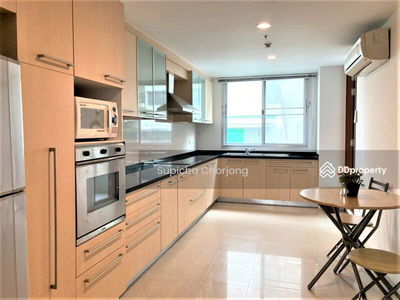 Sathorn Gallery Residences, Bangkok, Thailand Sathorn Gallery Residences, Bangkok, Thailand