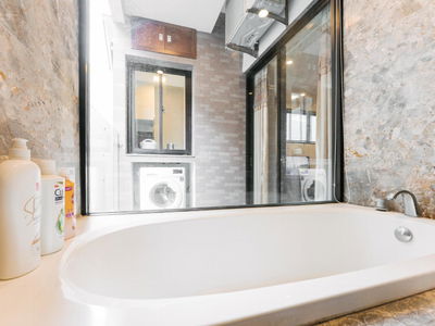 Kim Ma Street, Vietnam Kim Ma Street, Vietnam