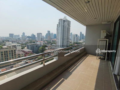 Charoenjai Place, Bangkok, Thailand Charoenjai Place, Bangkok, Thailand