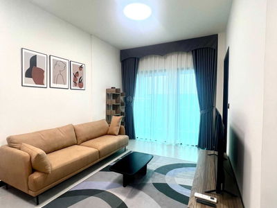 De La Sol, Vietnam De La Sol, Vietnam