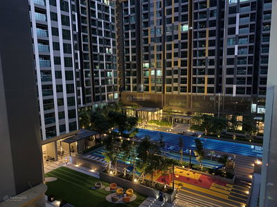 De La Sol, Vietnam De La Sol, Vietnam