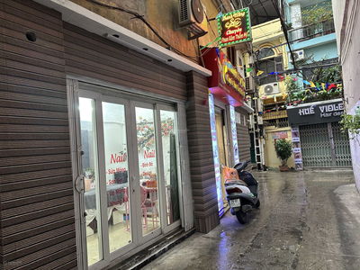 Housing in Hanoi, Vietnam Housing in Hanoi, Vietnam