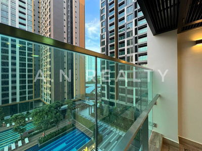 De La Sol, Vietnam De La Sol, Vietnam