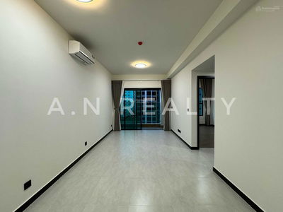 De La Sol, Vietnam De La Sol, Vietnam