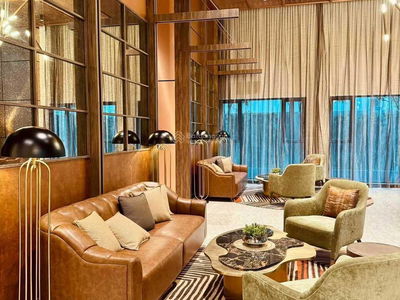 De La Sol, Vietnam De La Sol, Vietnam