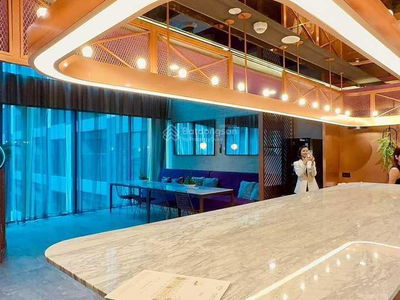 De La Sol, Vietnam De La Sol, Vietnam