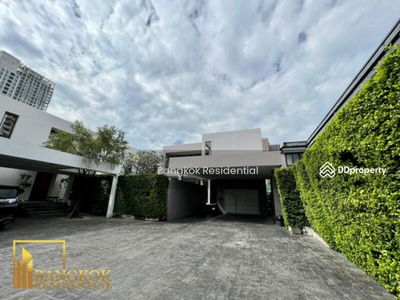 House in Compound, Bangkok, Thailand House in Compound, Bangkok, Thailand