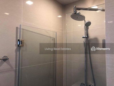 Park Origin Phrom Phong, Bangkok, Thailand Park Origin Phrom Phong, Bangkok, Thailand