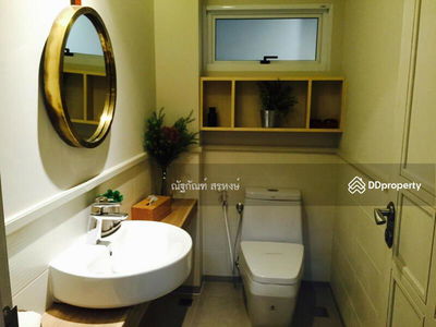 Luxury house, Soi Inthamara 9, Bangkok, Thailand Luxury house, Soi Inthamara 9, Bangkok, Thailand