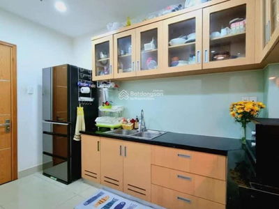 Him Lam Cho Lon, Vietnam Him Lam Cho Lon, Vietnam