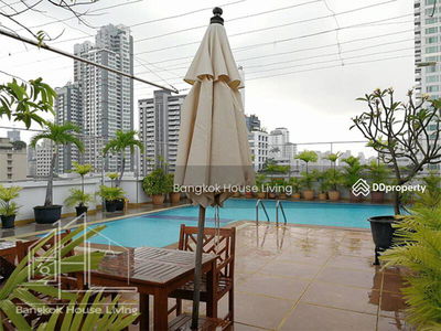 Prompong Mansion, Bangkok, Thailand Prompong Mansion, Bangkok, Thailand