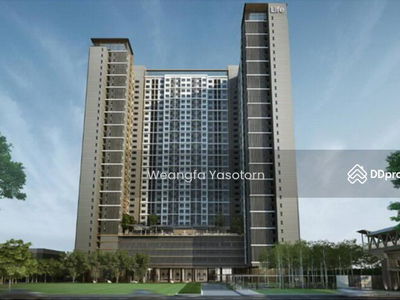 Life Asoke, Bangkok, Thailand Life Asoke, Bangkok, Thailand