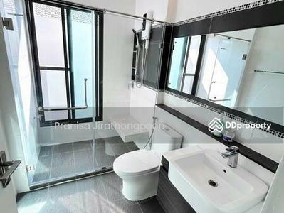 Manthana Onnut–Wongwaen 4, Bangkok, Thailand Manthana Onnut–Wongwaen 4, Bangkok, Thailand