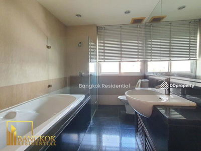 House in Compound, Bangkok, Thailand House in Compound, Bangkok, Thailand