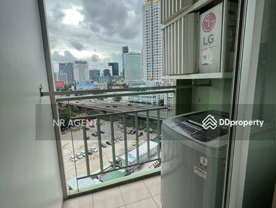 Lumpini Park Rama 9 - Ratchada, Bangkok, Thailand Lumpini Park Rama 9 - Ratchada, Bangkok, Thailand