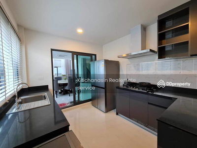 The City Sukhumvit-Bangna, Bangkok, Thailand The City Sukhumvit-Bangna, Bangkok, Thailand