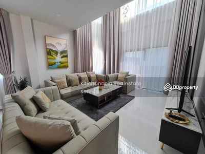 The City Sukhumvit-Bangna, Bangkok, Thailand The City Sukhumvit-Bangna, Bangkok, Thailand