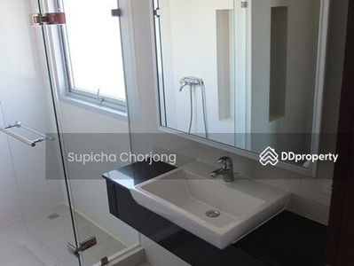 P.W.T. Mansion, Bangkok, Thailand P.W.T. Mansion, Bangkok, Thailand