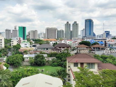 Condo for rent, 3 bedrooms, beautiful view @ Sukhumvit 49, Bangkok, Thailand Condo for rent, 3 bedrooms, beautiful view @ Sukhumvit 49, Bangkok, Thailand