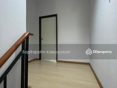 Citylink Rama 9-Srinagarindra, Bangkok, Thailand Citylink Rama 9-Srinagarindra, Bangkok, Thailand