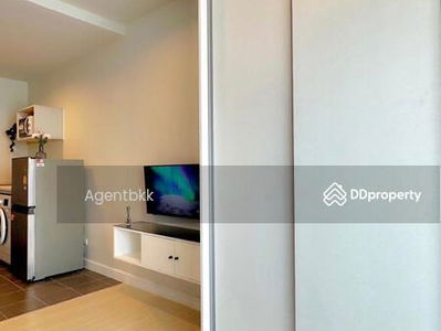 Metro Sky Prachachuen, Bangkok, Thailand Metro Sky Prachachuen, Bangkok, Thailand