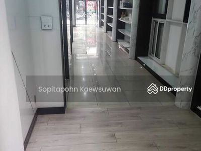 10120, Bangkok, Thailand 10120, Bangkok, Thailand