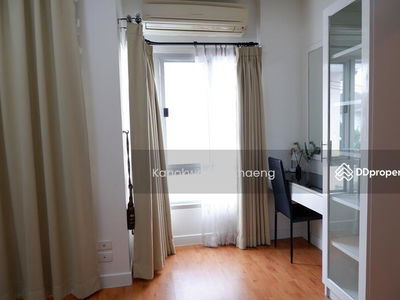 Bangkok Boulevard Rama9 Srinakarin, Bangkok, Thailand Bangkok Boulevard Rama9 Srinakarin, Bangkok, Thailand