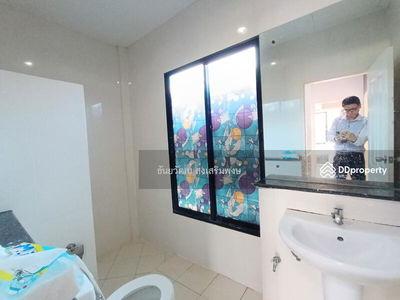 For rent, house, townhome, The Villa Ramkhamhaeng 174, Suvarnabhumi, 19 sq m., good location, Soi Ramkhamhaeng 174, Rom Klao, Bangkok, Thailand For rent, house, townhome, The Villa Ramkhamhaeng 174, Suvarnabhumi, 19 sq m., good location, Soi Ramkhamhaeng 174, Rom Klao, Bangkok, Thailand