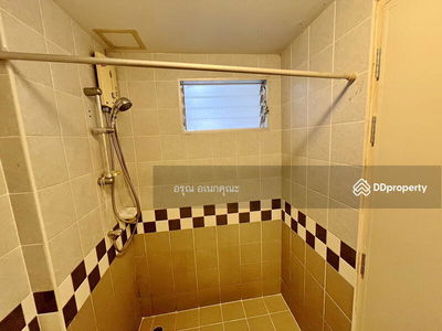 Lumpini Condo Town Rattanathibet, Nonthaburi, Thailand Lumpini Condo Town Rattanathibet, Nonthaburi, Thailand