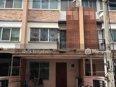 Town Plus Kaset - Nawamin, Bangkok, Thailand Town Plus Kaset - Nawamin, Bangkok, Thailand