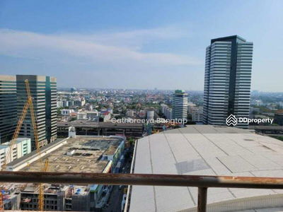 Central City East Tower, Bangkok, Thailand Central City East Tower, Bangkok, Thailand