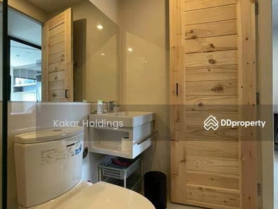 Life Asoke, Bangkok, Thailand Life Asoke, Bangkok, Thailand