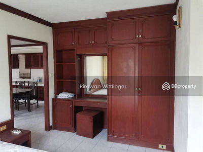 Saranjai Mansion, Bangkok, Thailand Saranjai Mansion, Bangkok, Thailand