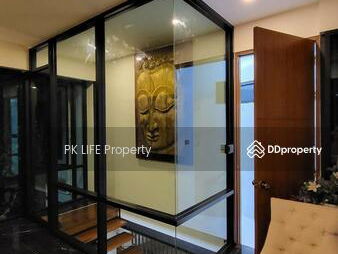 Housing in Ban Chalong, Thailand Housing in Ban Chalong, Thailand