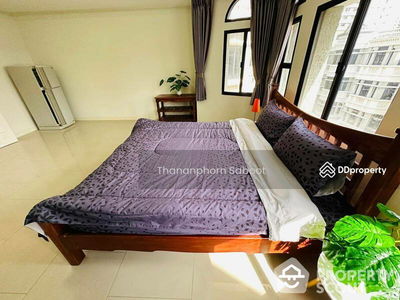 Moo Baan Chicha Castle, Bangkok, Thailand Moo Baan Chicha Castle, Bangkok, Thailand