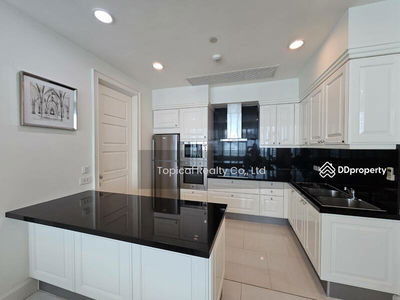 Royce Private Residences, Bangkok, Thailand Royce Private Residences, Bangkok, Thailand