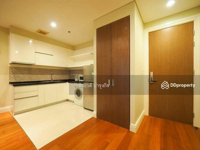 Bright Sukhumvit 24, Bangkok, Thailand Bright Sukhumvit 24, Bangkok, Thailand