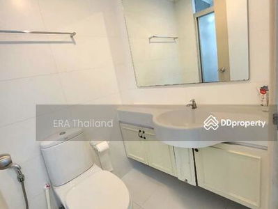 Lumpini Park Beach Jomtien, Chon Buri, Thailand Lumpini Park Beach Jomtien, Chon Buri, Thailand