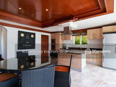 Surin Sabai, Phuket, Thailand Surin Sabai, Phuket, Thailand