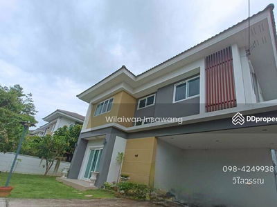 The Living 3 Soi Wat Lat Pla Duk, Nonthaburi, Thailand The Living 3 Soi Wat Lat Pla Duk, Nonthaburi, Thailand