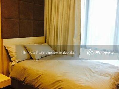 Thru Thonglor, Bangkok, Thailand Thru Thonglor, Bangkok, Thailand