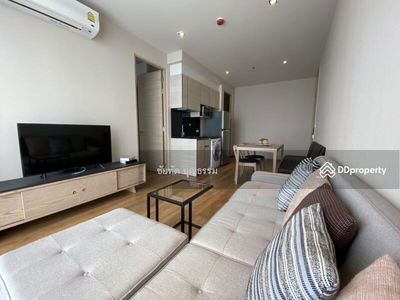 Park Origin Phrom Phong, Bangkok, Thailand Park Origin Phrom Phong, Bangkok, Thailand