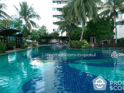 Sathorn Gardens, Bangkok, Thailand Sathorn Gardens, Bangkok, Thailand